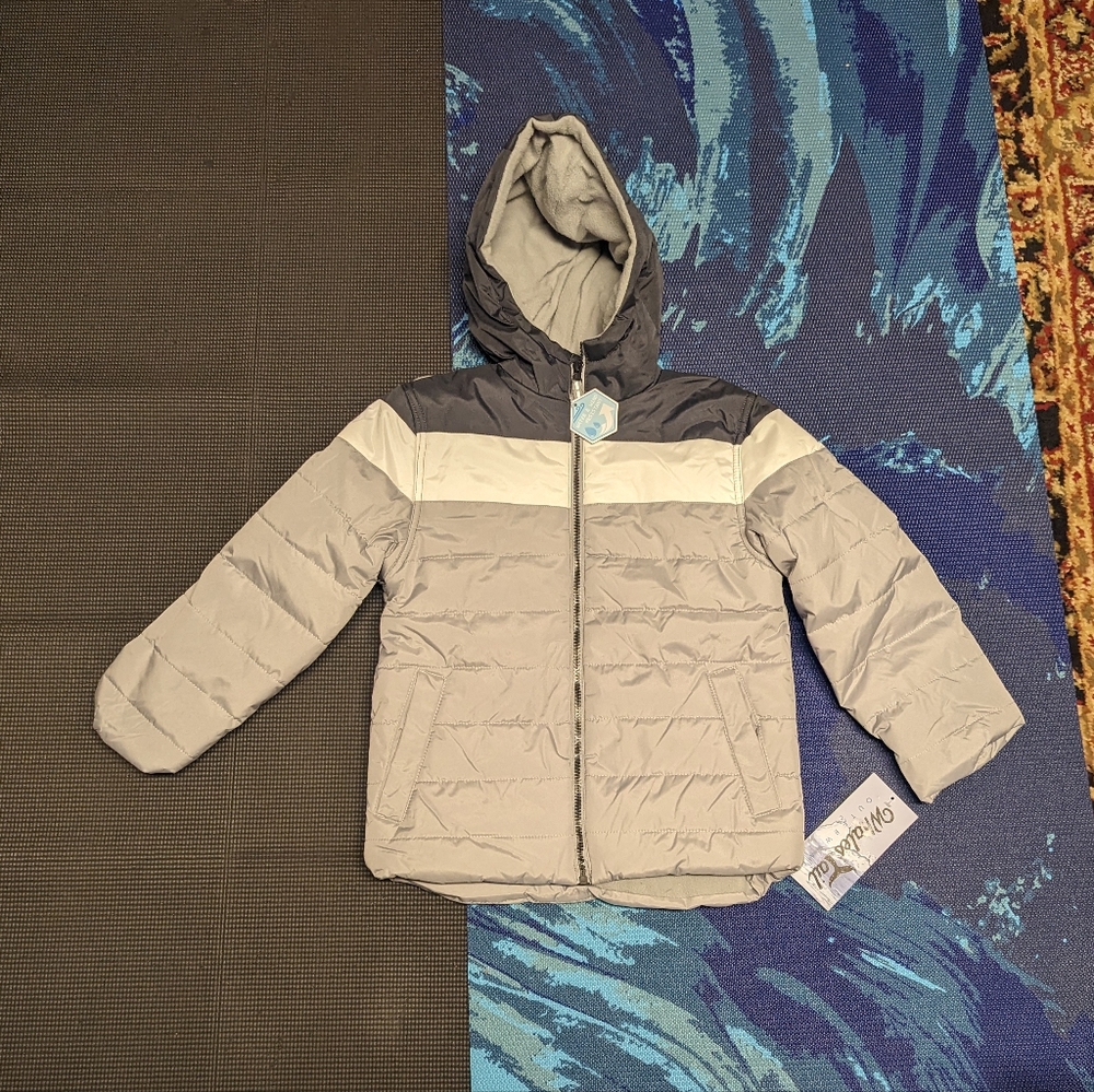 Whales Tail Outerwear Boys size 7 Winter Jacket White/Gray/Silver